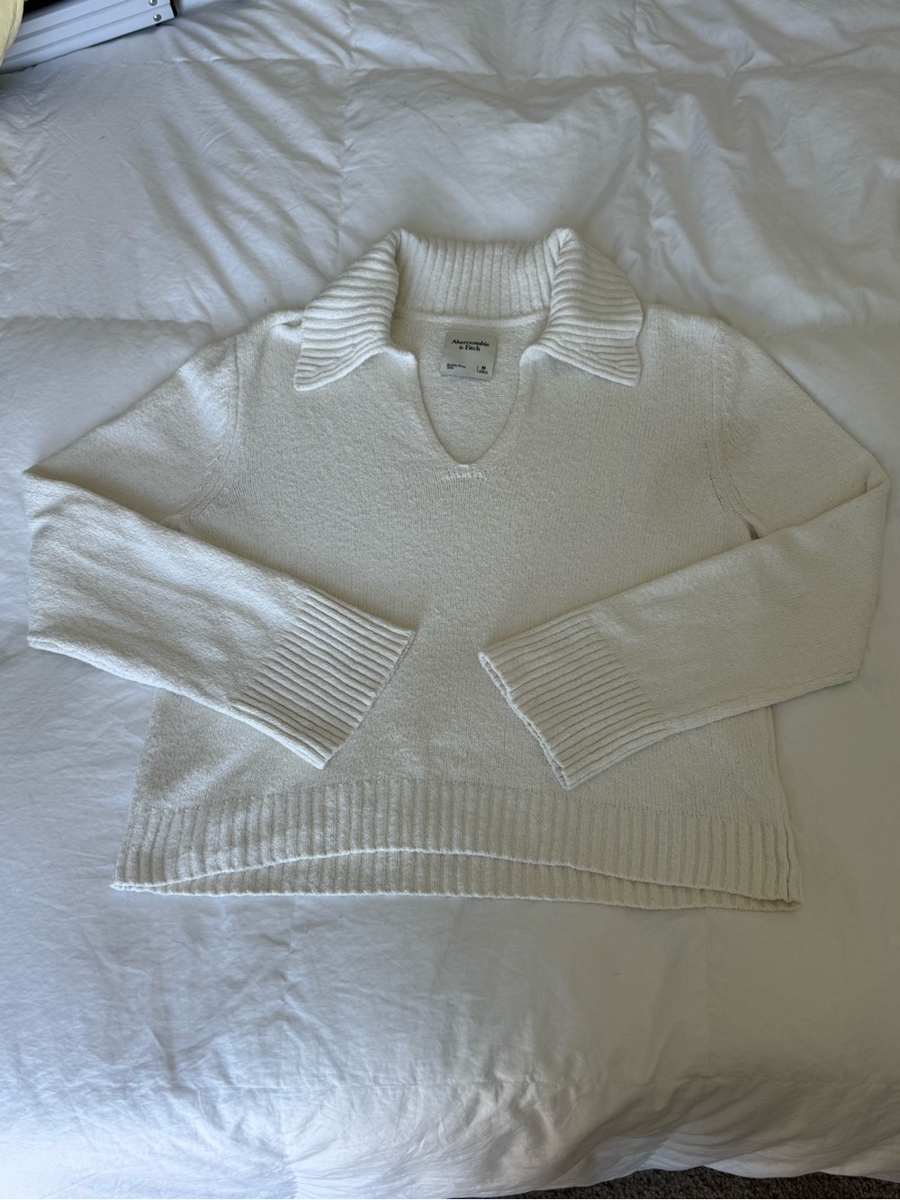 Abercrombie & Fitch Women's Off-White Collared V-Neck Sweater